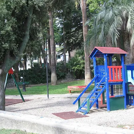 Hotel Acqua Marina 2*