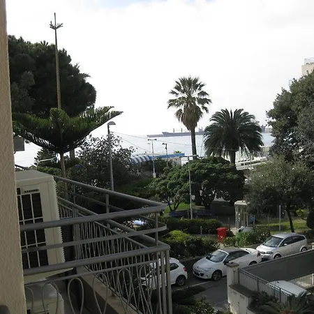 فندق Acqua Marina 2*