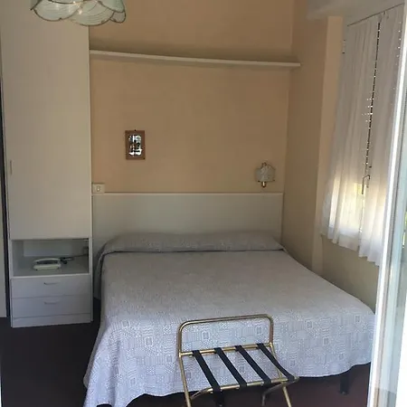Acqua Marina 2* אלביסולה מרינה